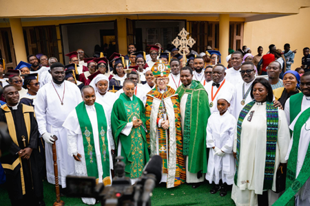 Archbishop of Canterbury welcomed to Ghana with all female-led church service in Accra