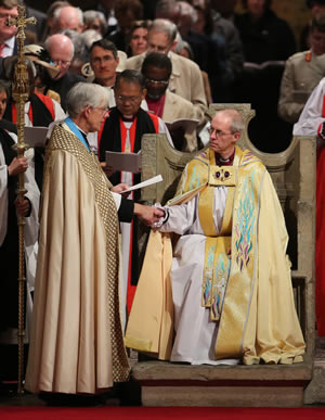 PA GF Enthronement 09M