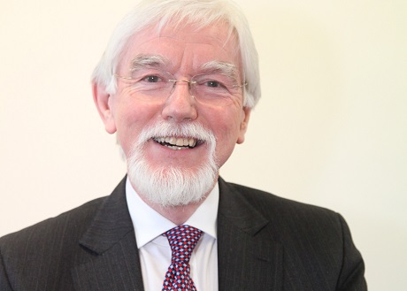 England: Anglican legal advisor named Queen's Chaplain