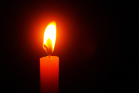 Pixabay -candle -in -darkness