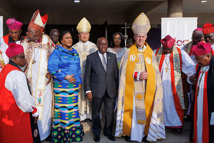 Neil -Turner -ACO_President -Nana -Addo -Dankwa -Akufo -Addo -of -Ghana -alongside -archbishop -Justin -Welby -at -the -opening -service -of -ACC18_230212_700x 467