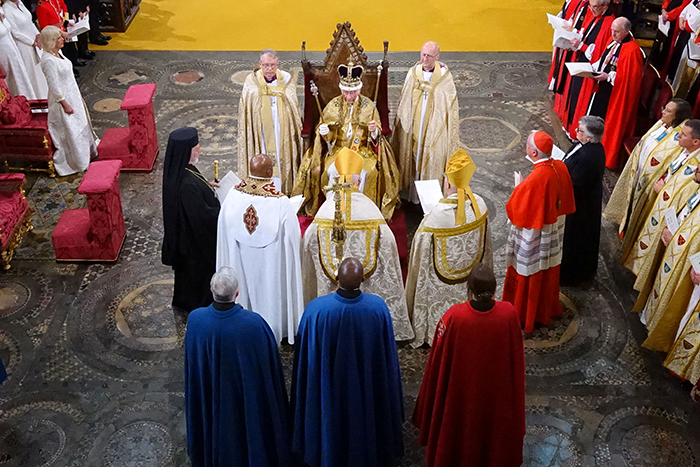 King -Charles -III-after -being -crowned -by -The -Archbishop -of -Canterbury -in -Westminster -Abbey _ 230506_Aaron -Chown -Pool -REUTERS_700x 467